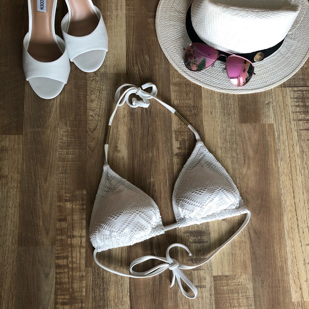 Super Cute White Crochet Bikini Top